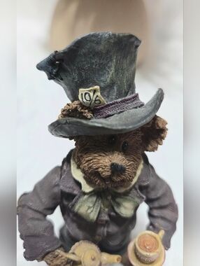 Boyd's Bear & Friends Shoebox 1E/664 "The Mad Hatter"